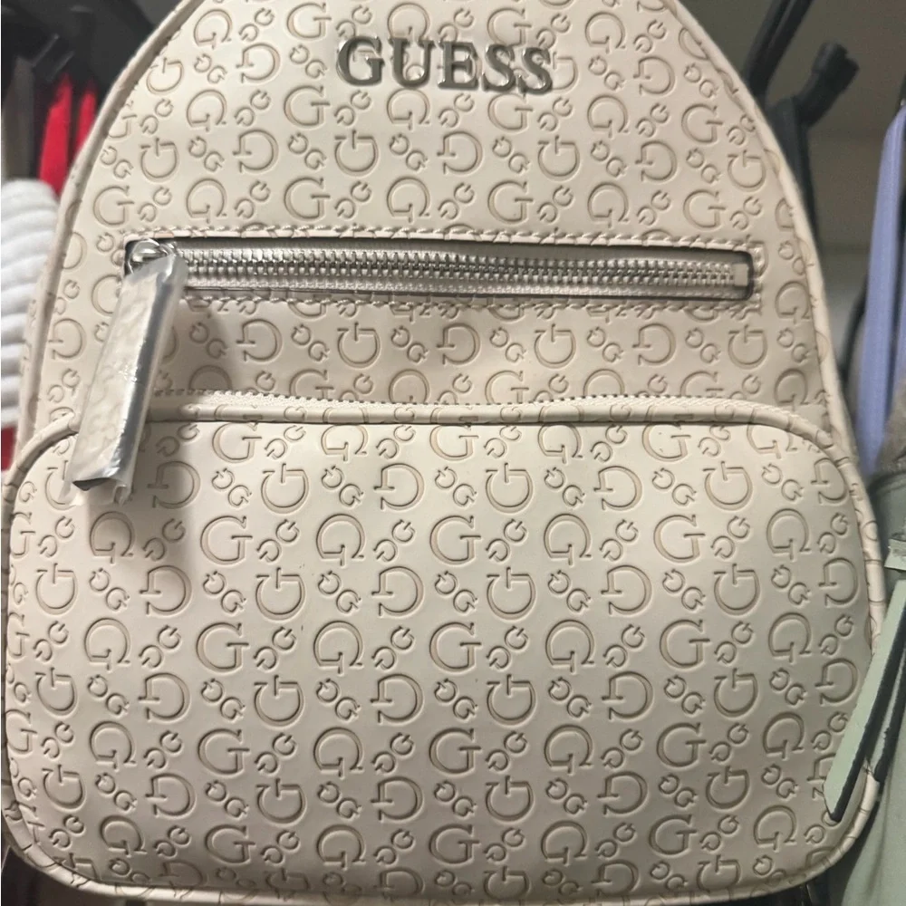 Guess Cream Logo Backpack - Picture 2 of 4